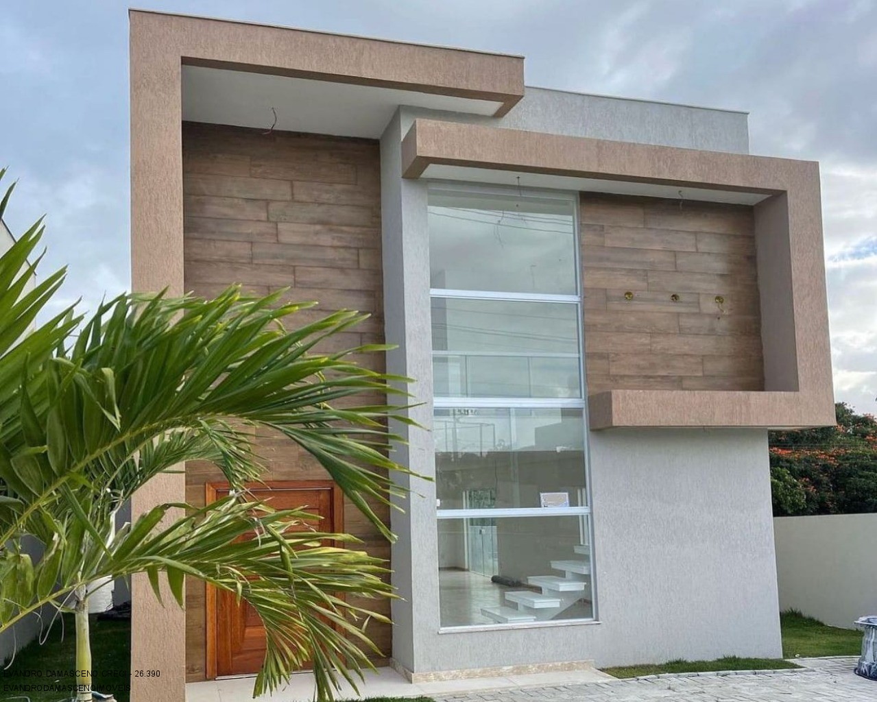 Casa à venda e aluguel com 4 quartos, 176m² - Foto 1