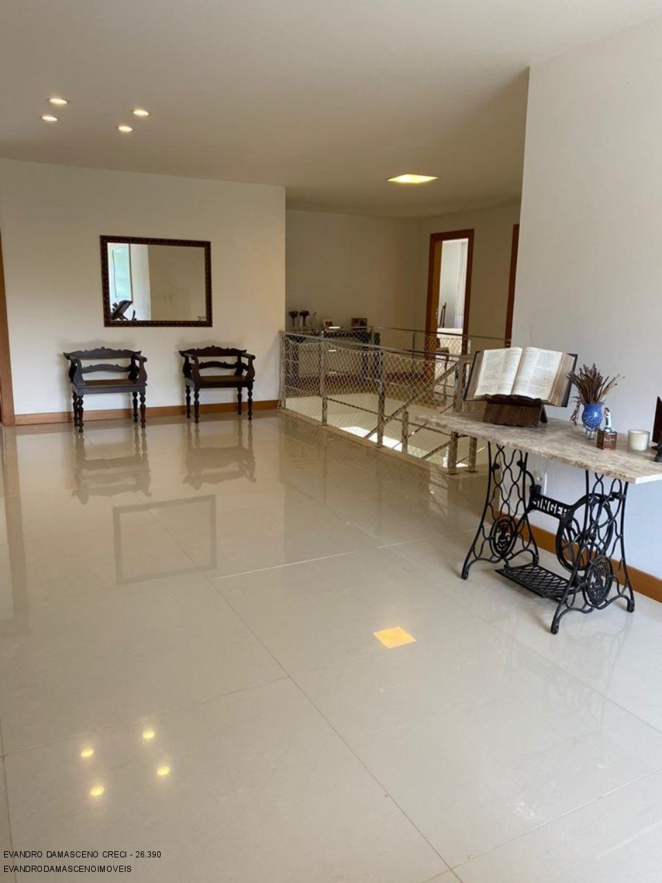 Casa à venda e aluguel com 6 quartos, 1300m² - Foto 26