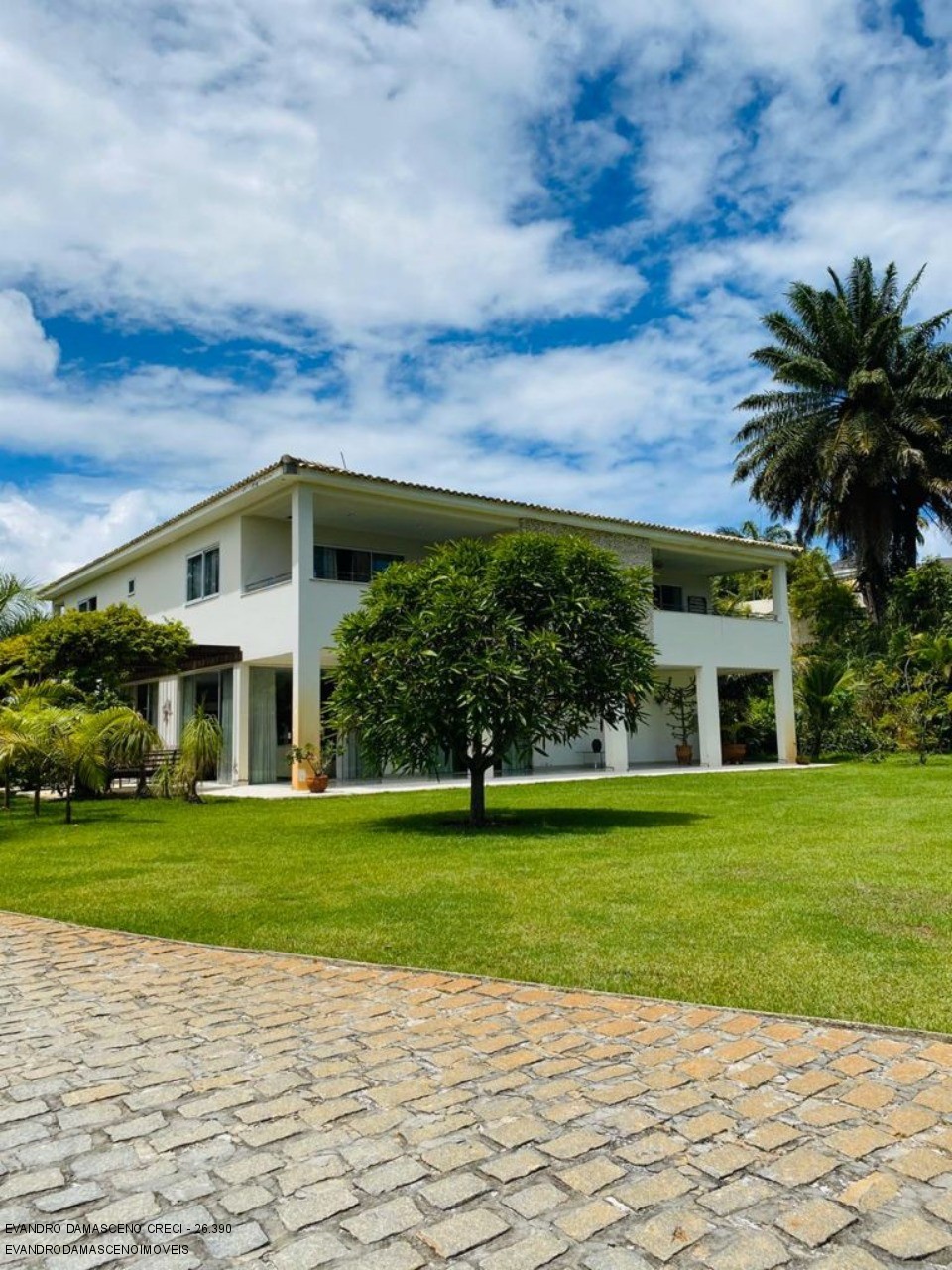 Casa à venda e aluguel com 6 quartos, 1300m² - Foto 17