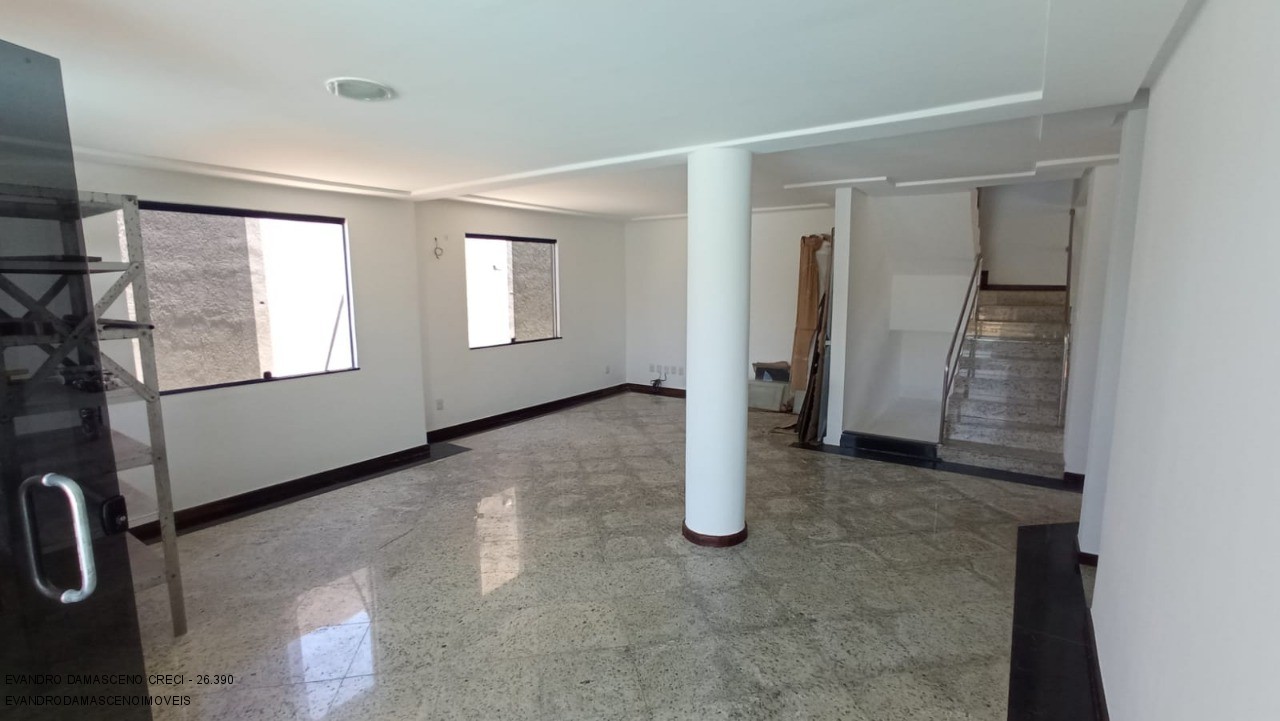 Casa à venda com 4 quartos, 350m² - Foto 20