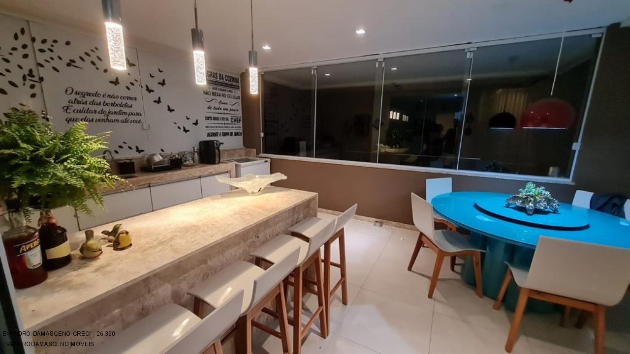 Casa à venda com 4 quartos, 450m² - Foto 19