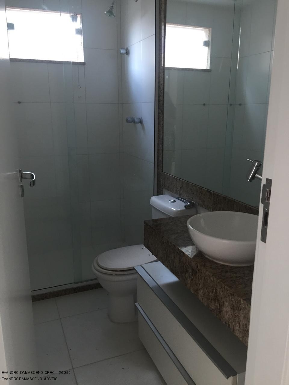 Casa à venda com 4 quartos, 280m² - Foto 3