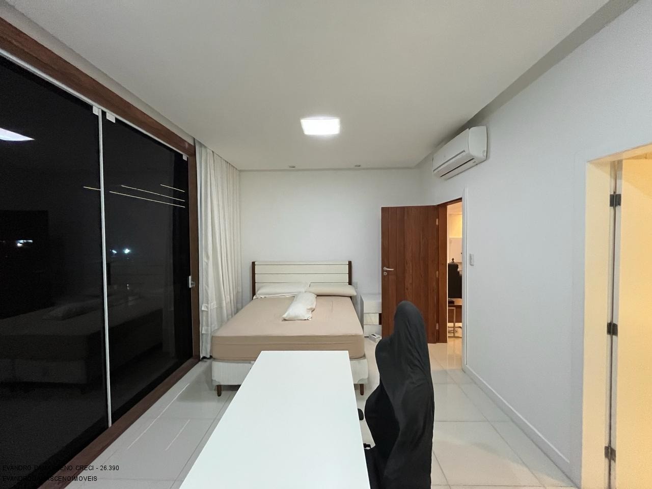 Casa à venda e aluguel com 5 quartos, 1500m² - Foto 21