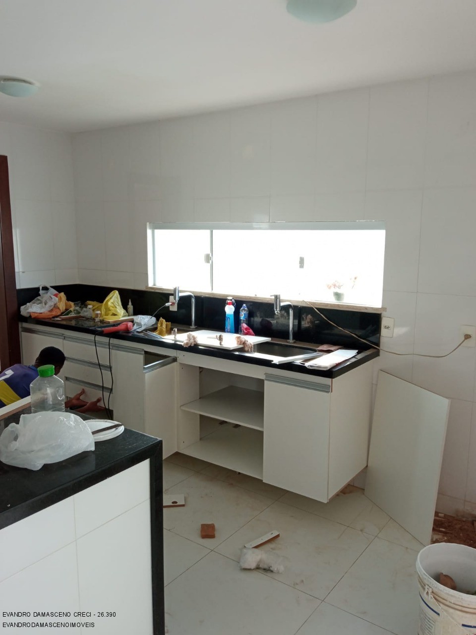 Casa para alugar com 4 quartos, 280m² - Foto 34