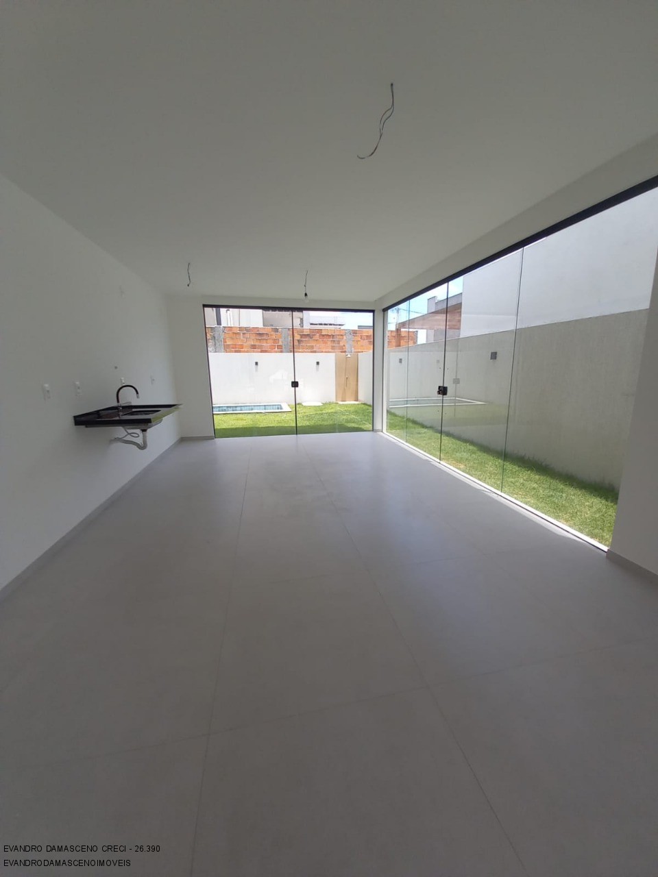 Casa à venda com 4 quartos, 148m² - Foto 8