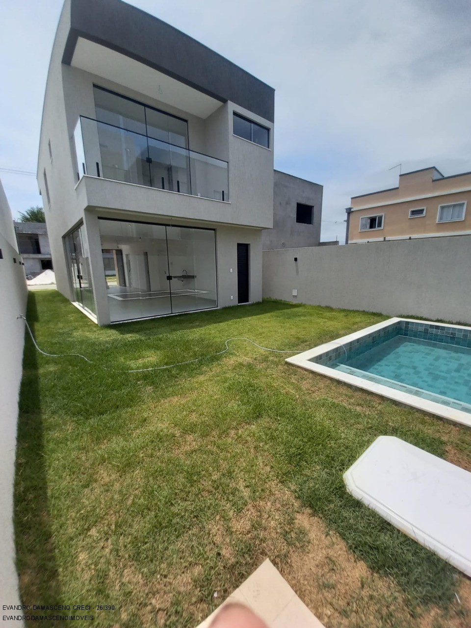 Casa à venda com 4 quartos, 148m² - Foto 7