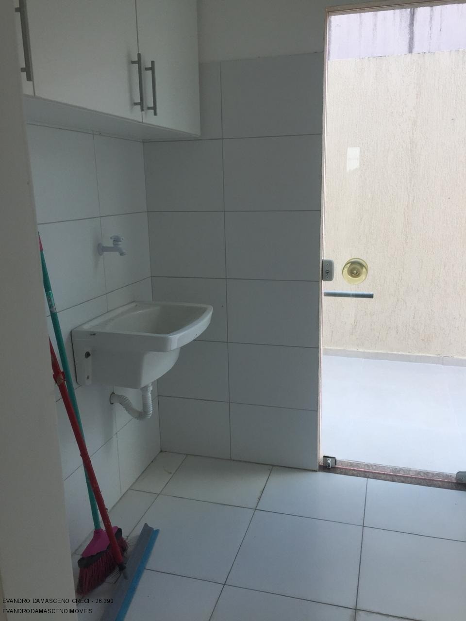 Casa à venda com 4 quartos, 280m² - Foto 4