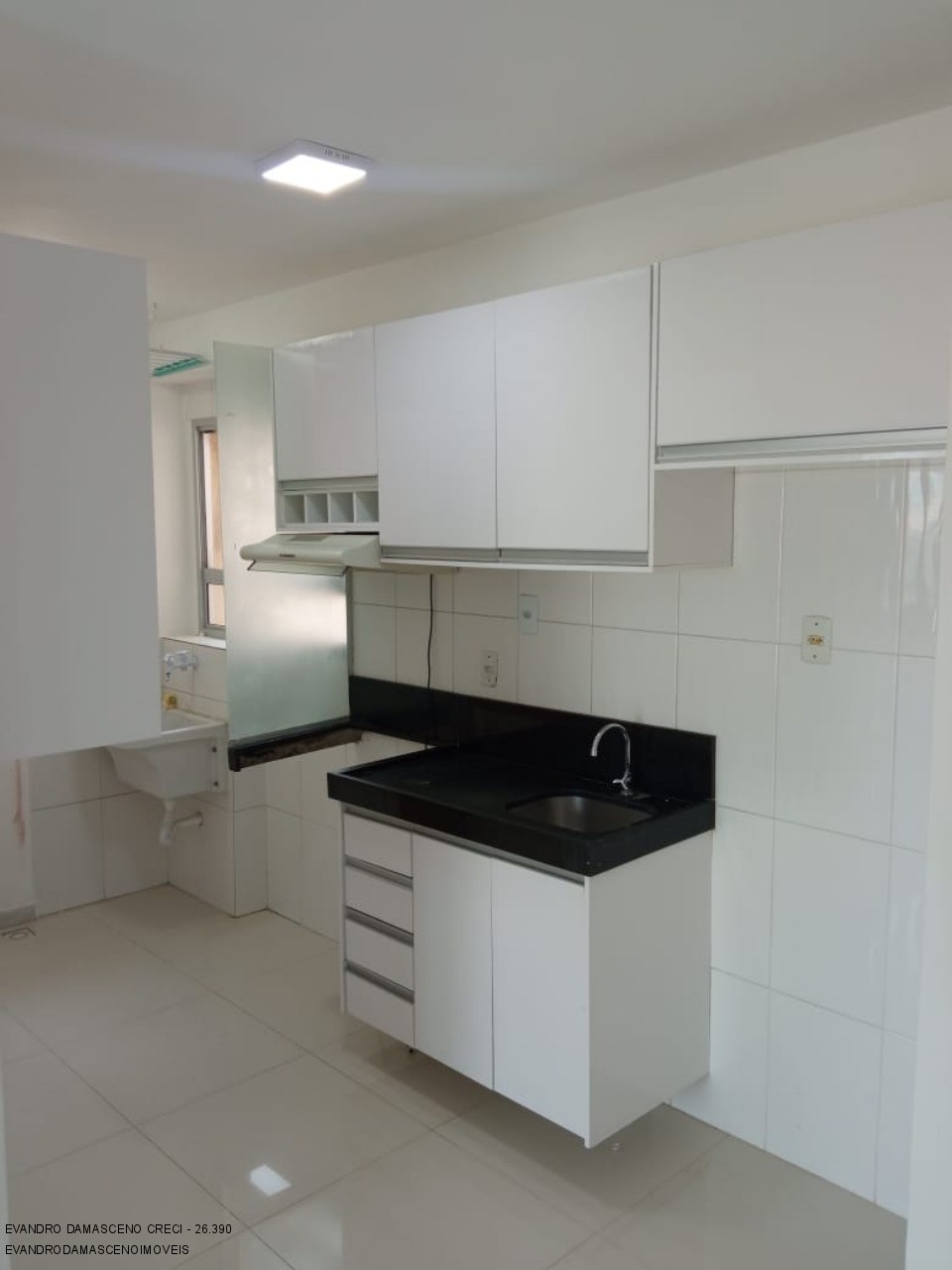 Apartamento à venda com 2 quartos, 62m² - Foto 12