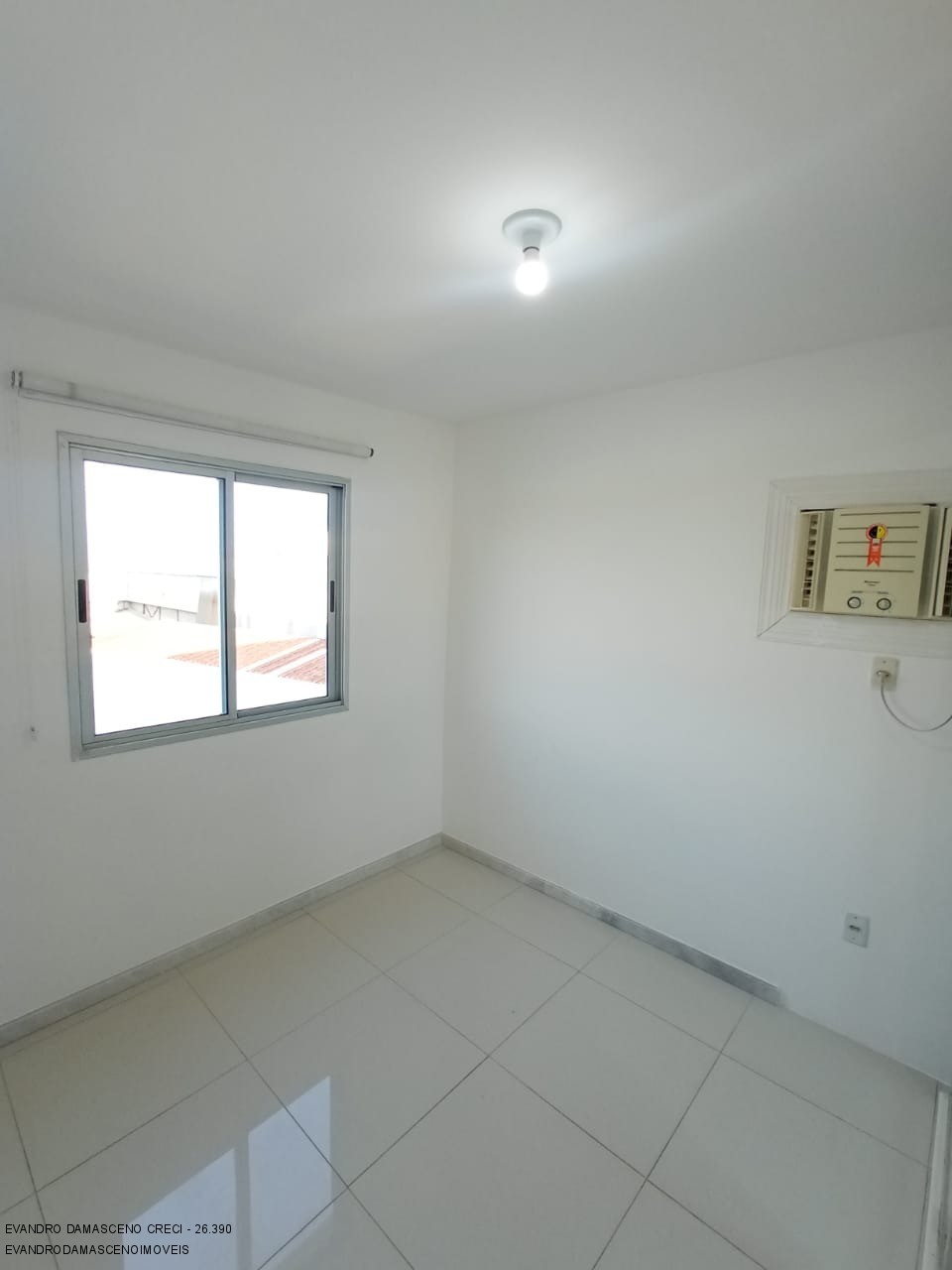 Apartamento à venda com 2 quartos, 62m² - Foto 6