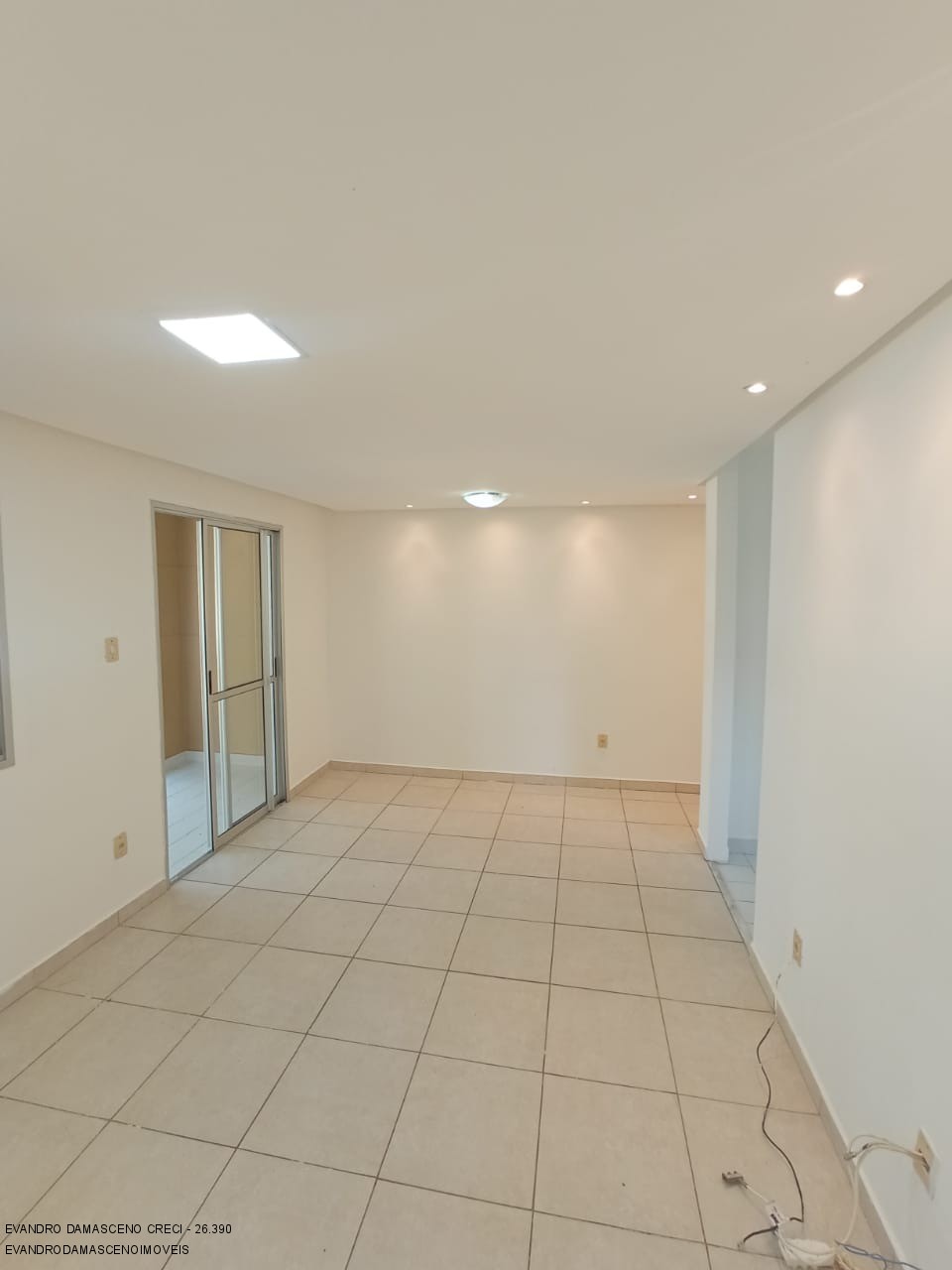 Apartamento para alugar com 2 quartos, 62m² - Foto 2