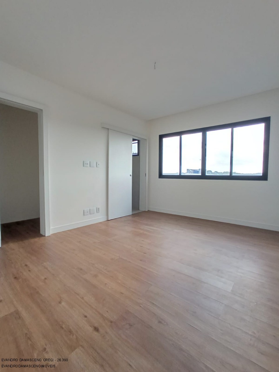 Casa à venda com 4 quartos, 280m² - Foto 19