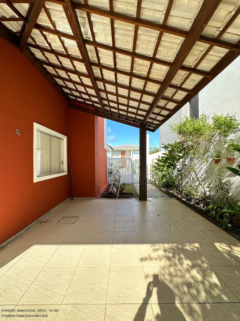 Casa à venda com 4 quartos, 250m² - Foto 6