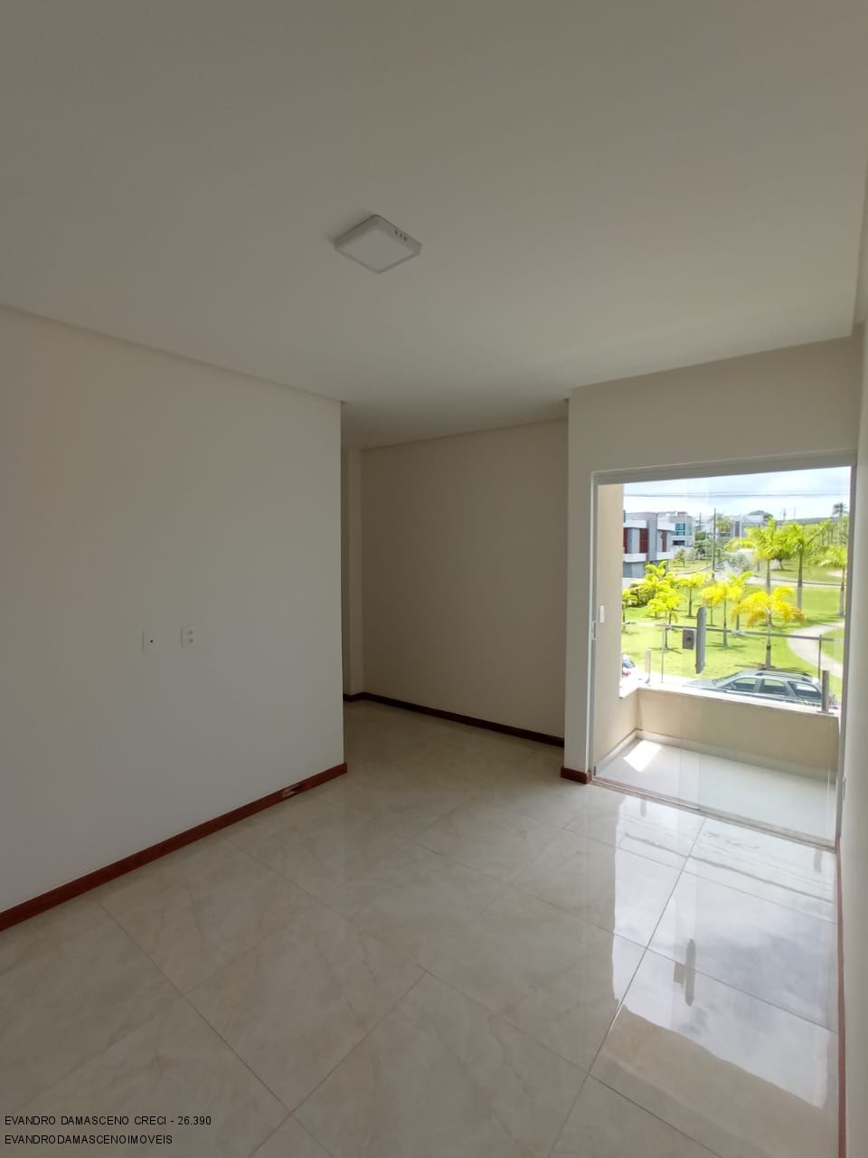 Casa à venda com 4 quartos, 220m² - Foto 26