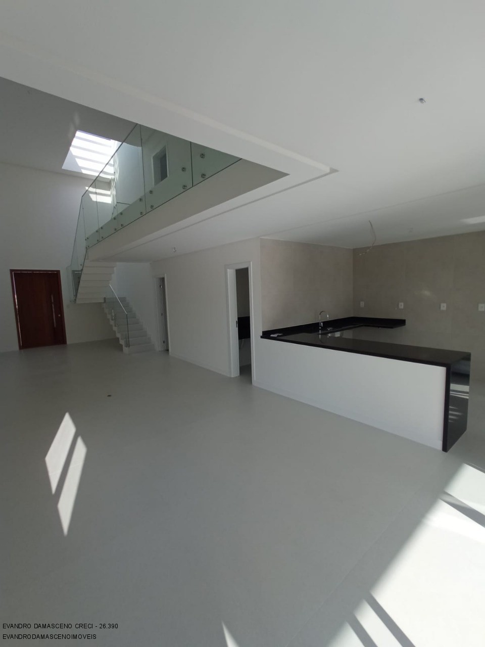 Casa à venda com 4 quartos, 280m² - Foto 5