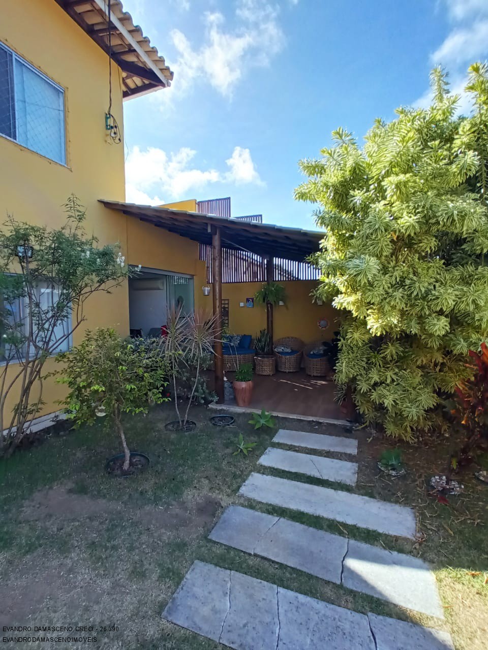 Casa à venda com 5 quartos, 160m² - Foto 3