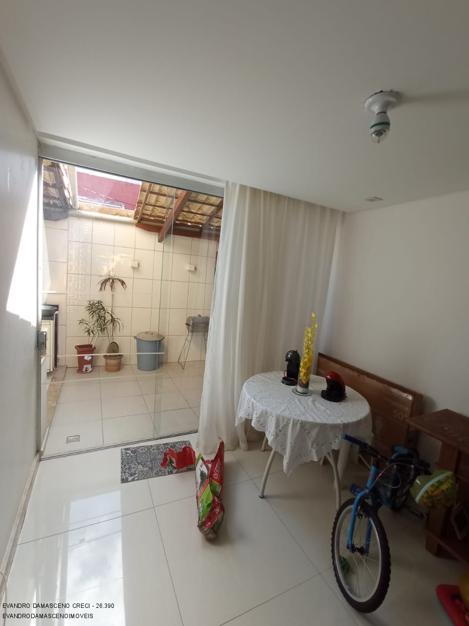 Casa à venda com 5 quartos, 160m² - Foto 11