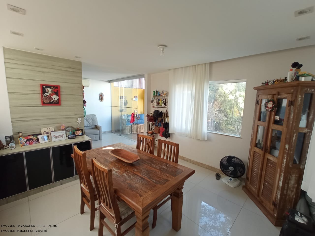 Casa à venda com 5 quartos, 160m² - Foto 17