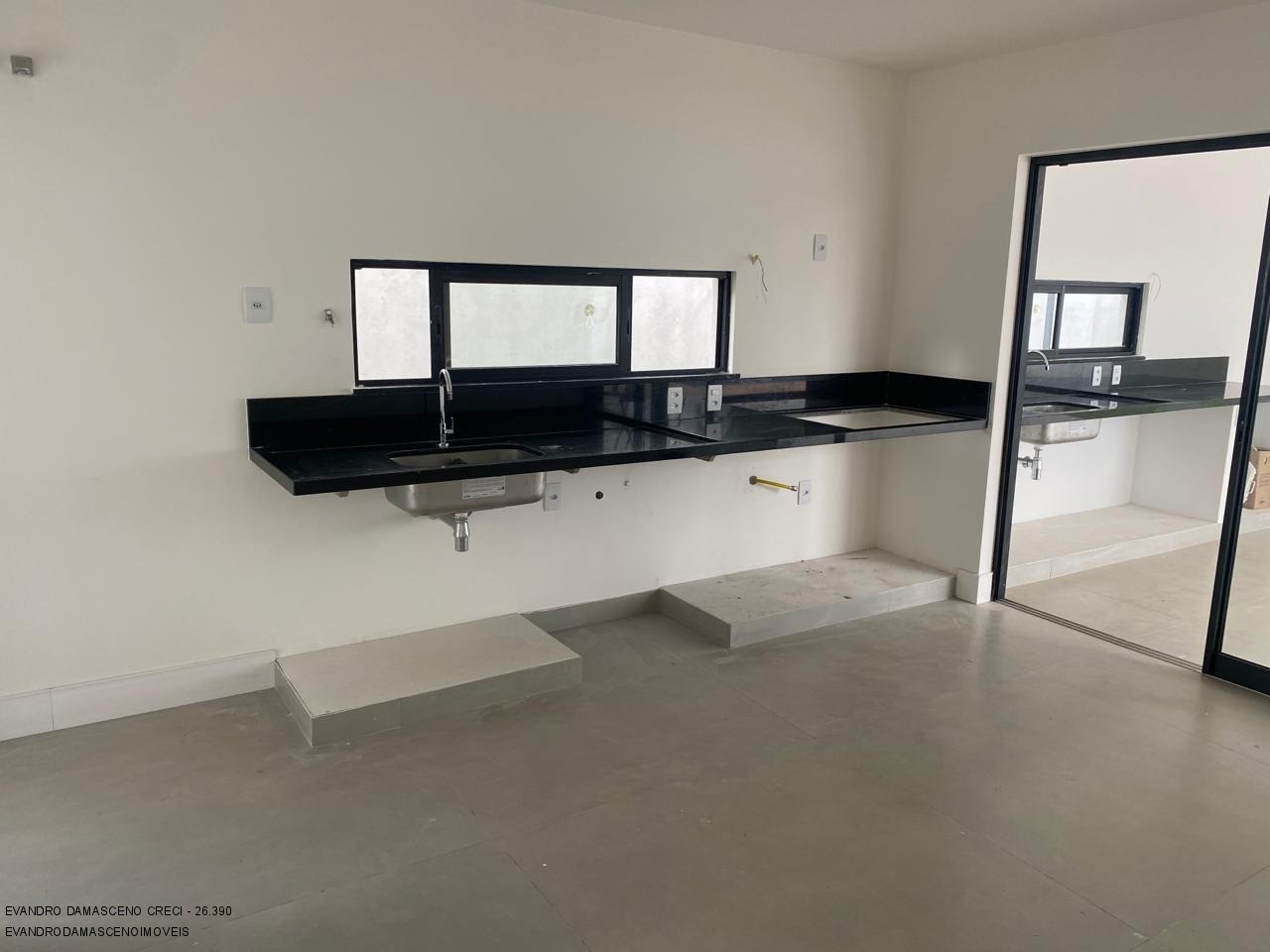 Casa, 4 quartos, 295 m² - Foto 7
