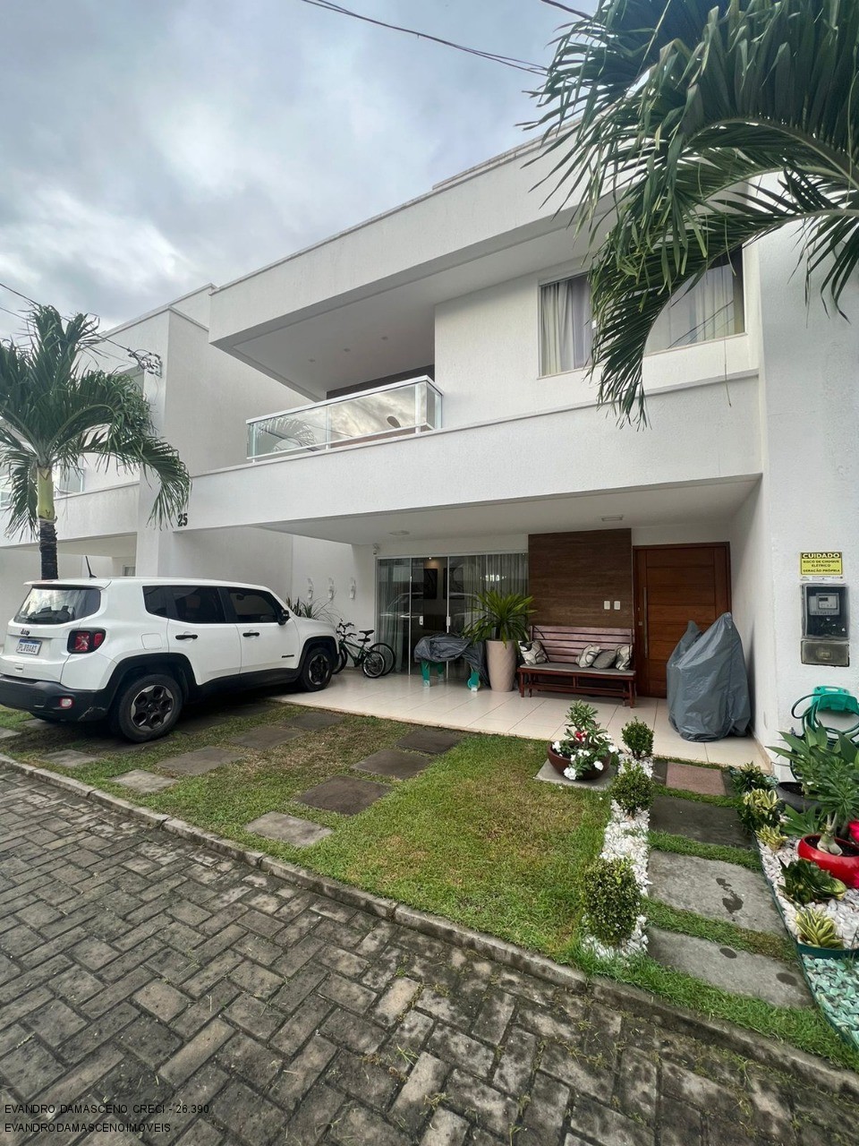 Casa, 4 quartos, 142 m² - Foto 1