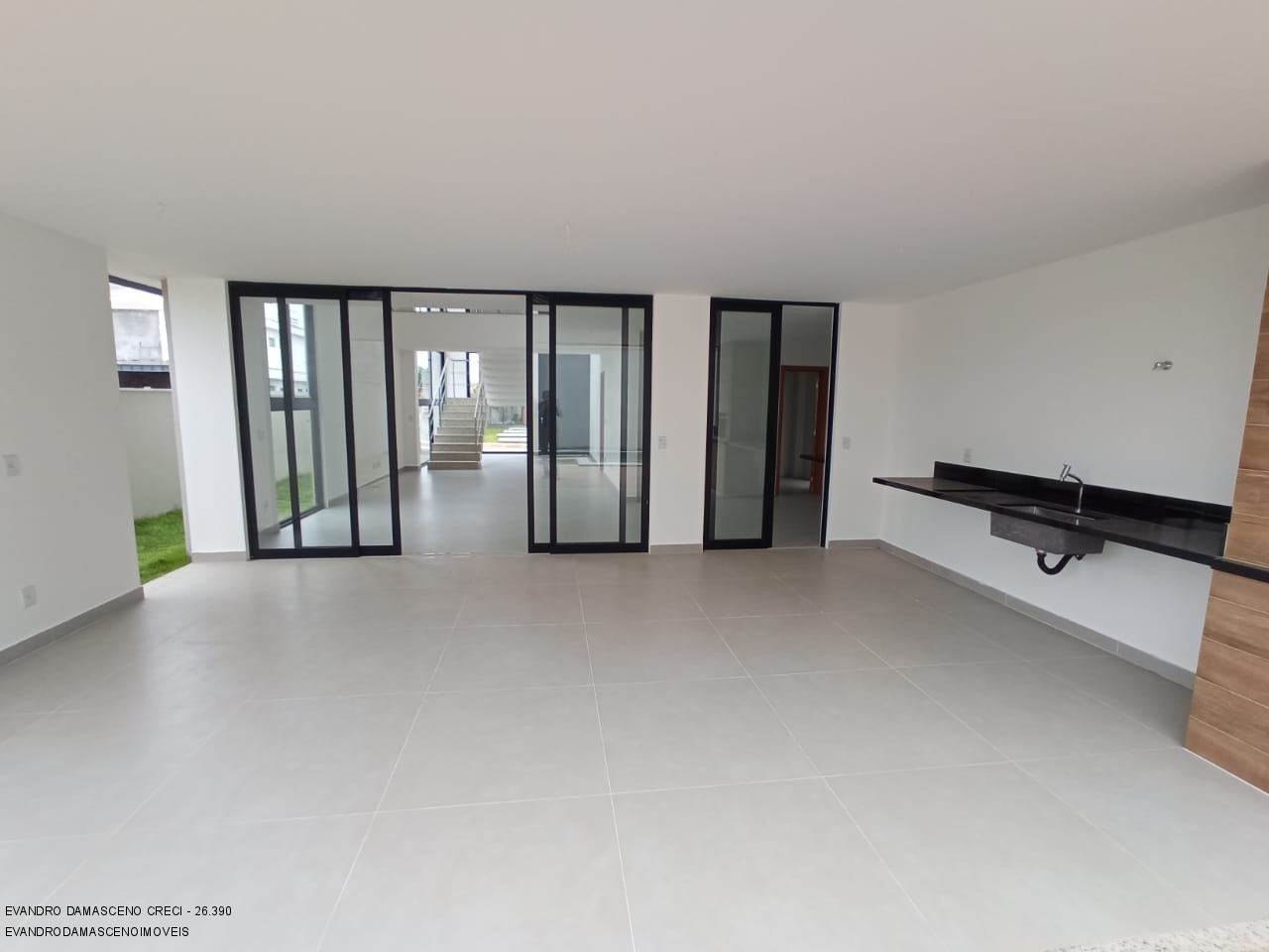 Casa, 4 quartos, 350 m² - Foto 3
