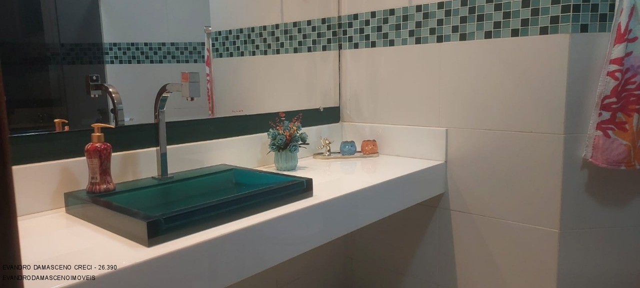 Casa, 4 quartos, 290 m² - Foto 6