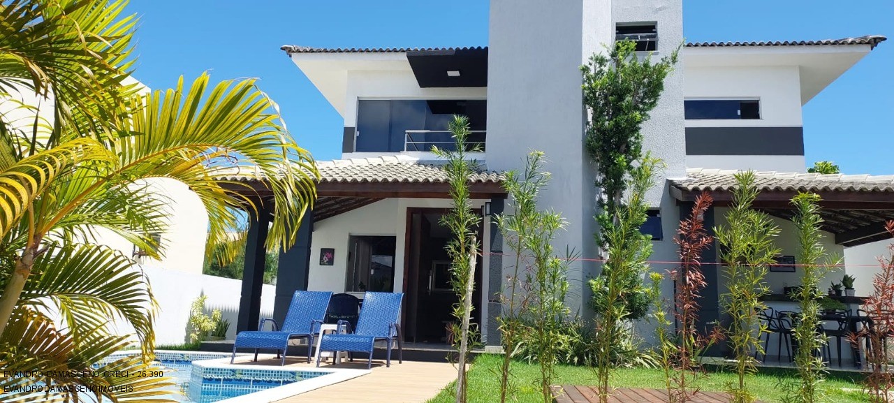 Casa, 4 quartos, 290 m² - Foto 1