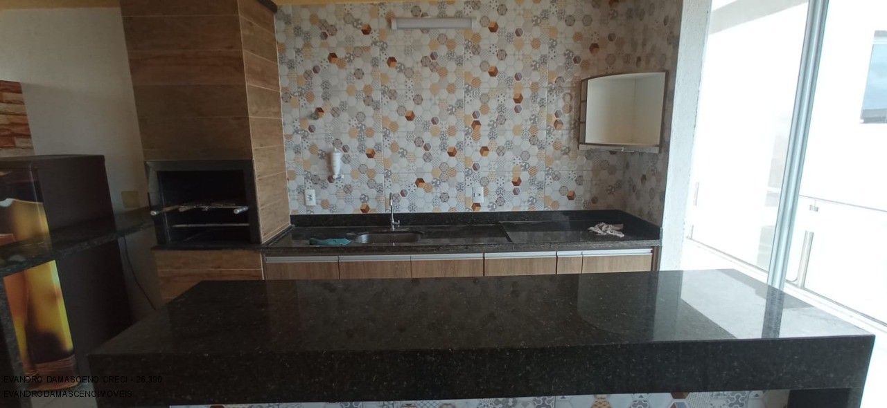 Cobertura, 3 quartos, 184 m² - Foto 2