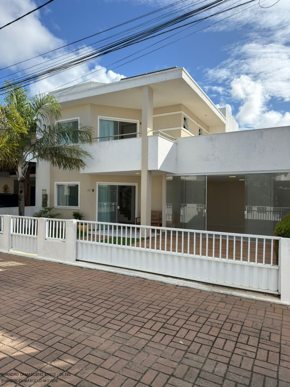 Casa, 4 quartos, 176 m² - Foto 1