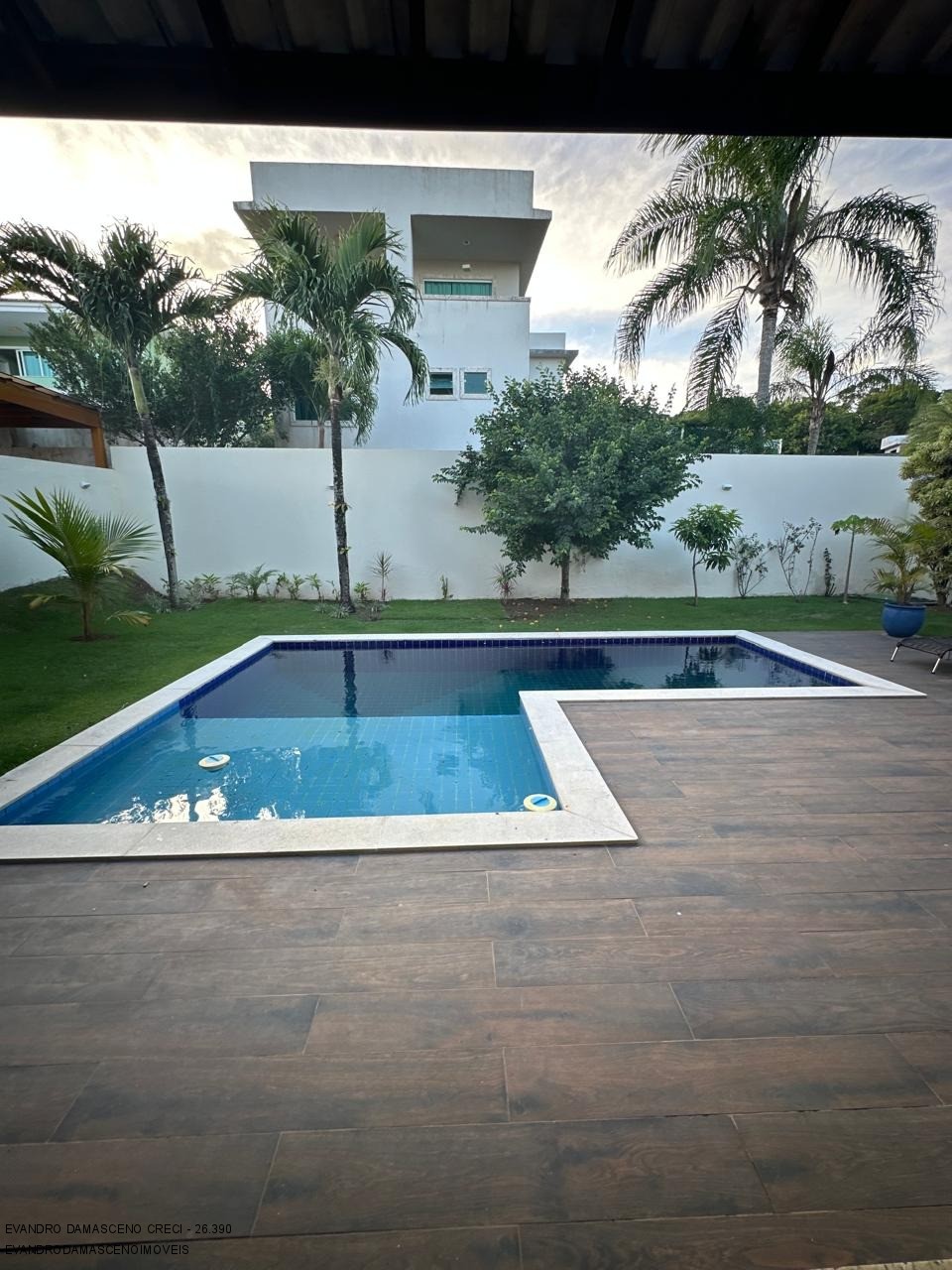 Casa, 4 quartos, 240 m² - Foto 15
