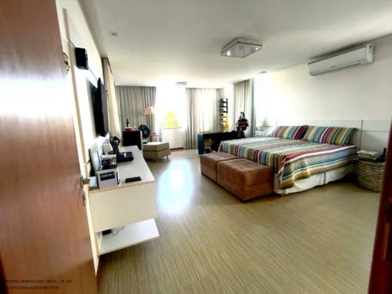 Casa, 4 quartos, 270 m² - Foto 16