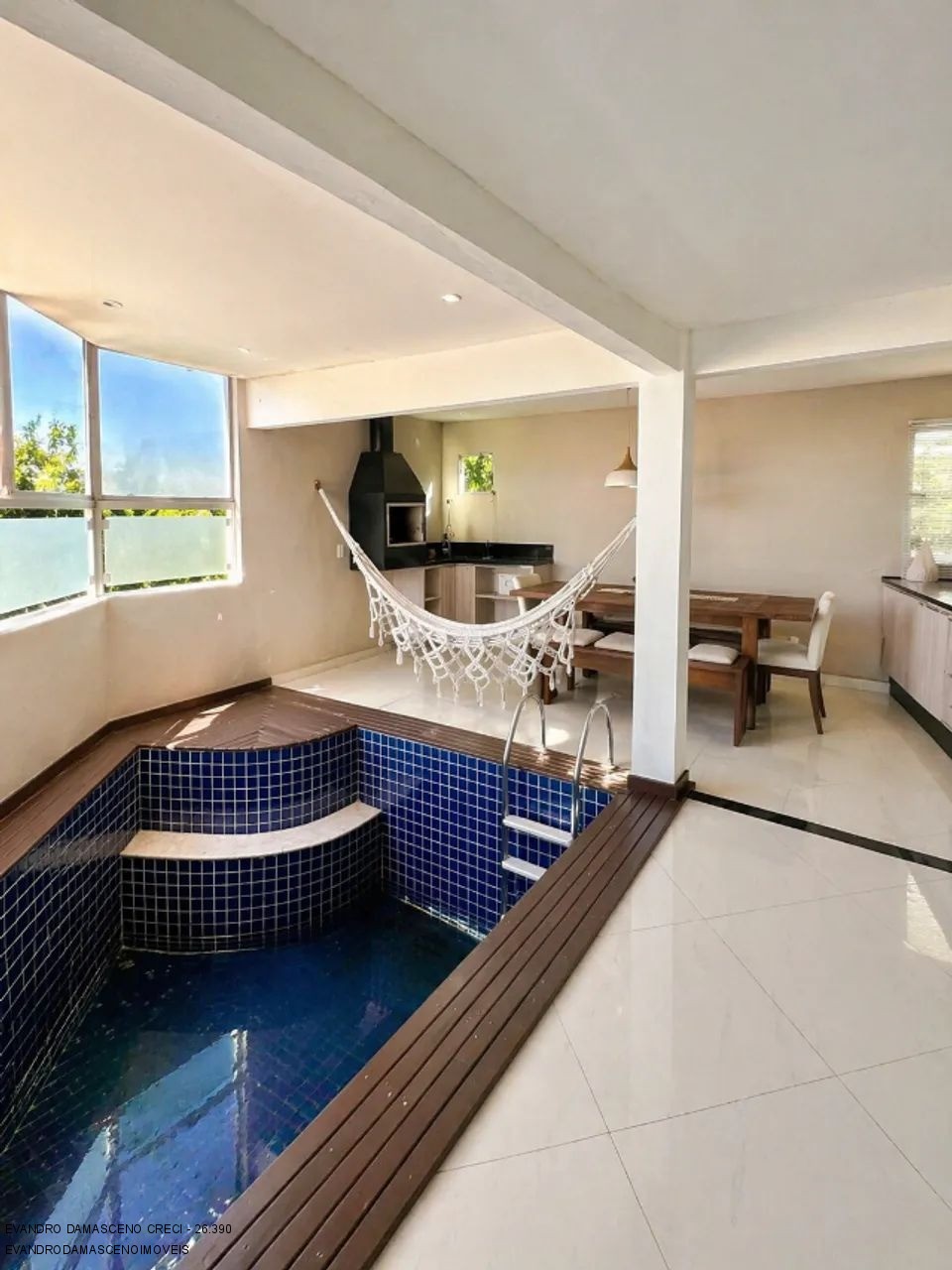 Casa, 4 quartos, 290 m² - Foto 7