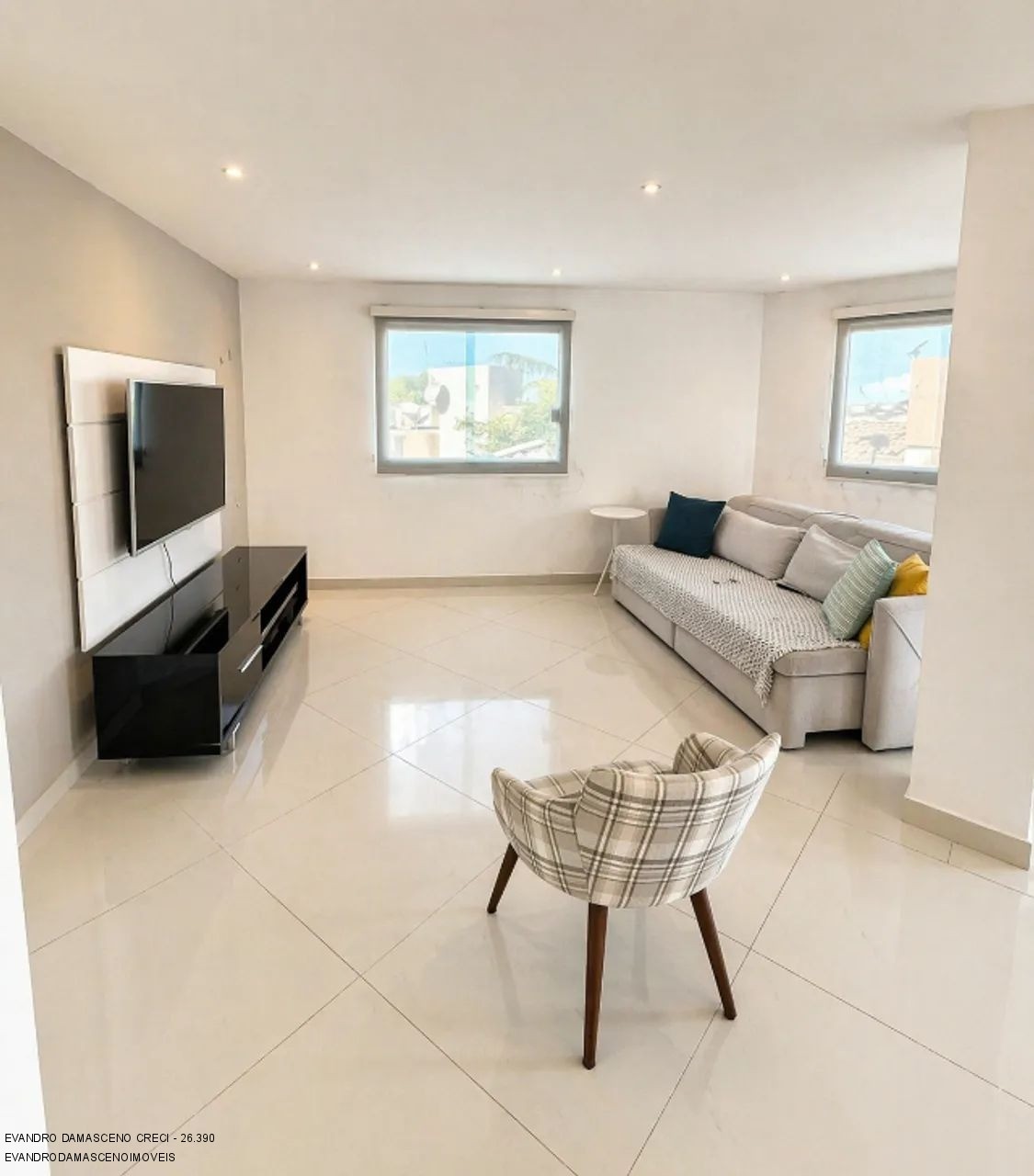 Casa, 4 quartos, 290 m² - Foto 3