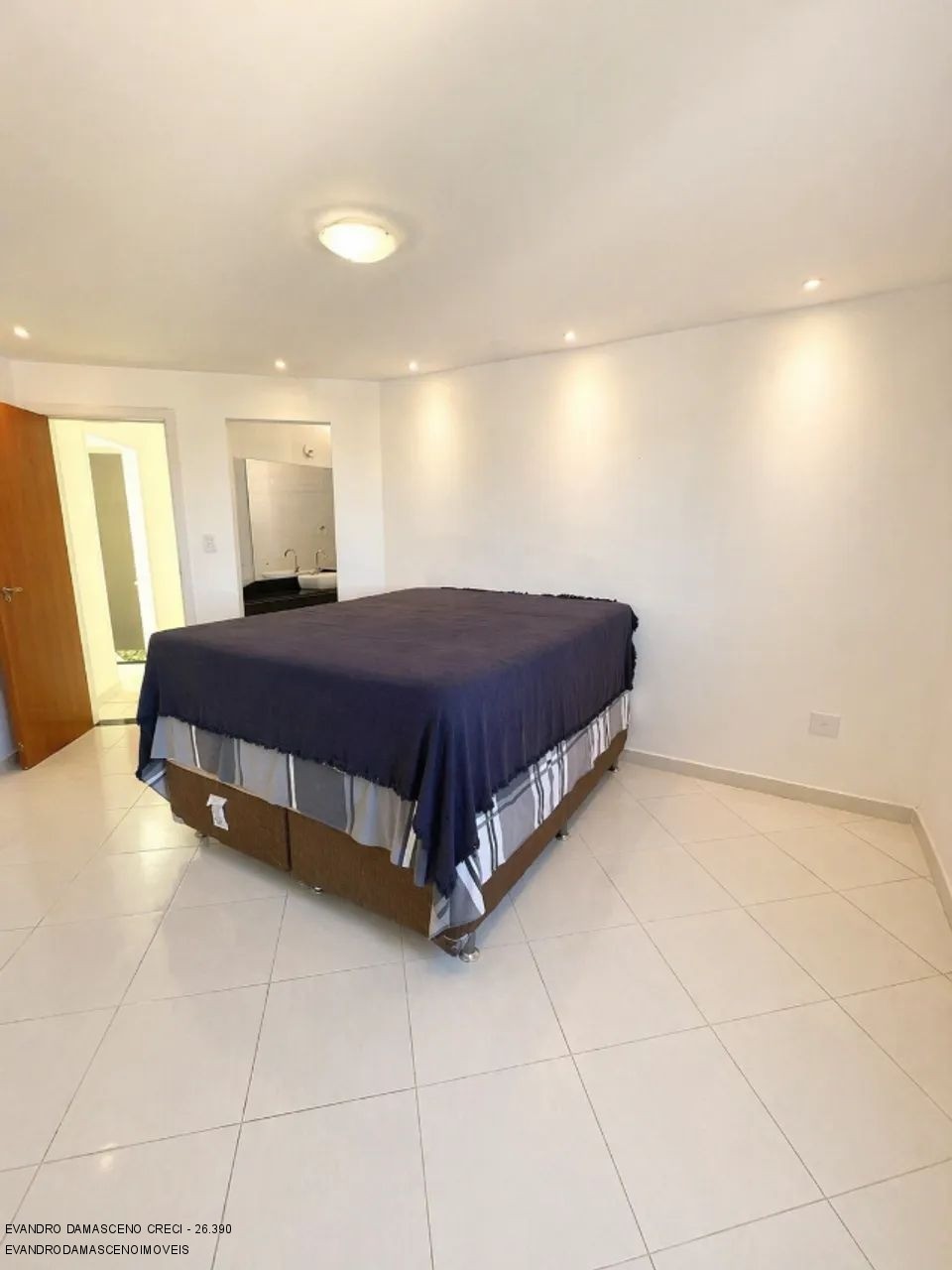 Casa, 4 quartos, 290 m² - Foto 11