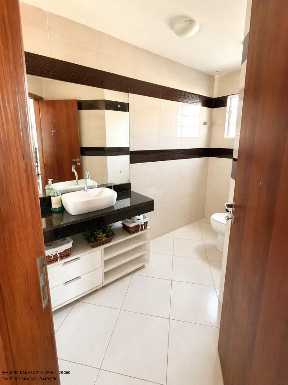 Casa, 4 quartos, 290 m² - Foto 4