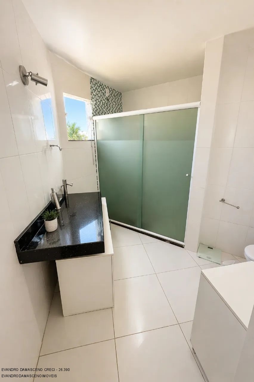 Casa, 4 quartos, 290 m² - Foto 2