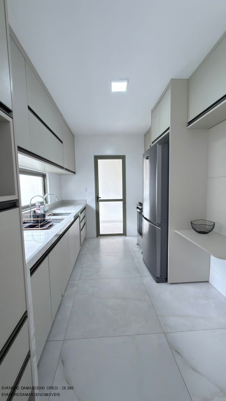 Casa, 4 quartos, 151 m² - Foto 4