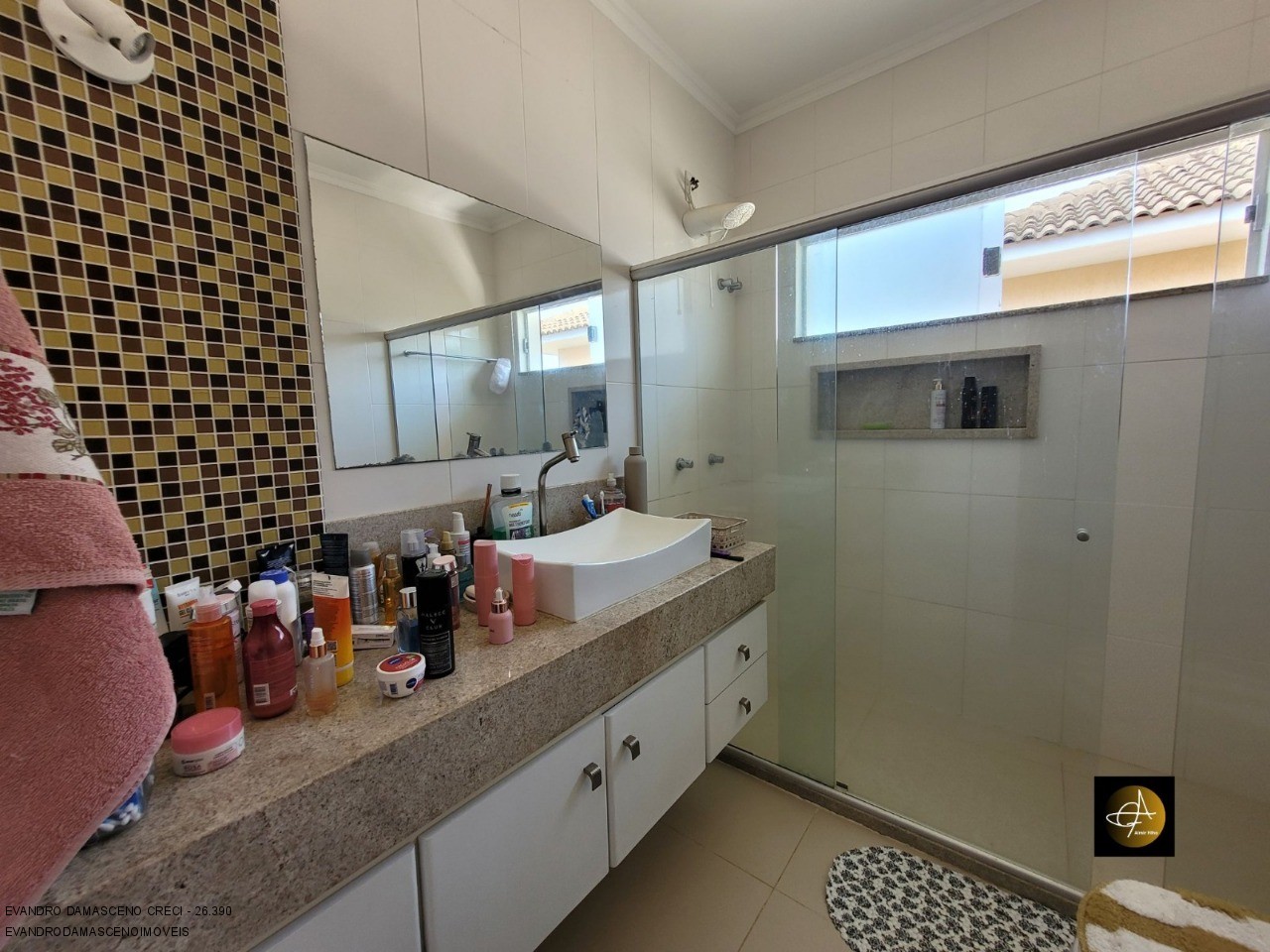 Casa, 4 quartos, 240 m² - Foto 26