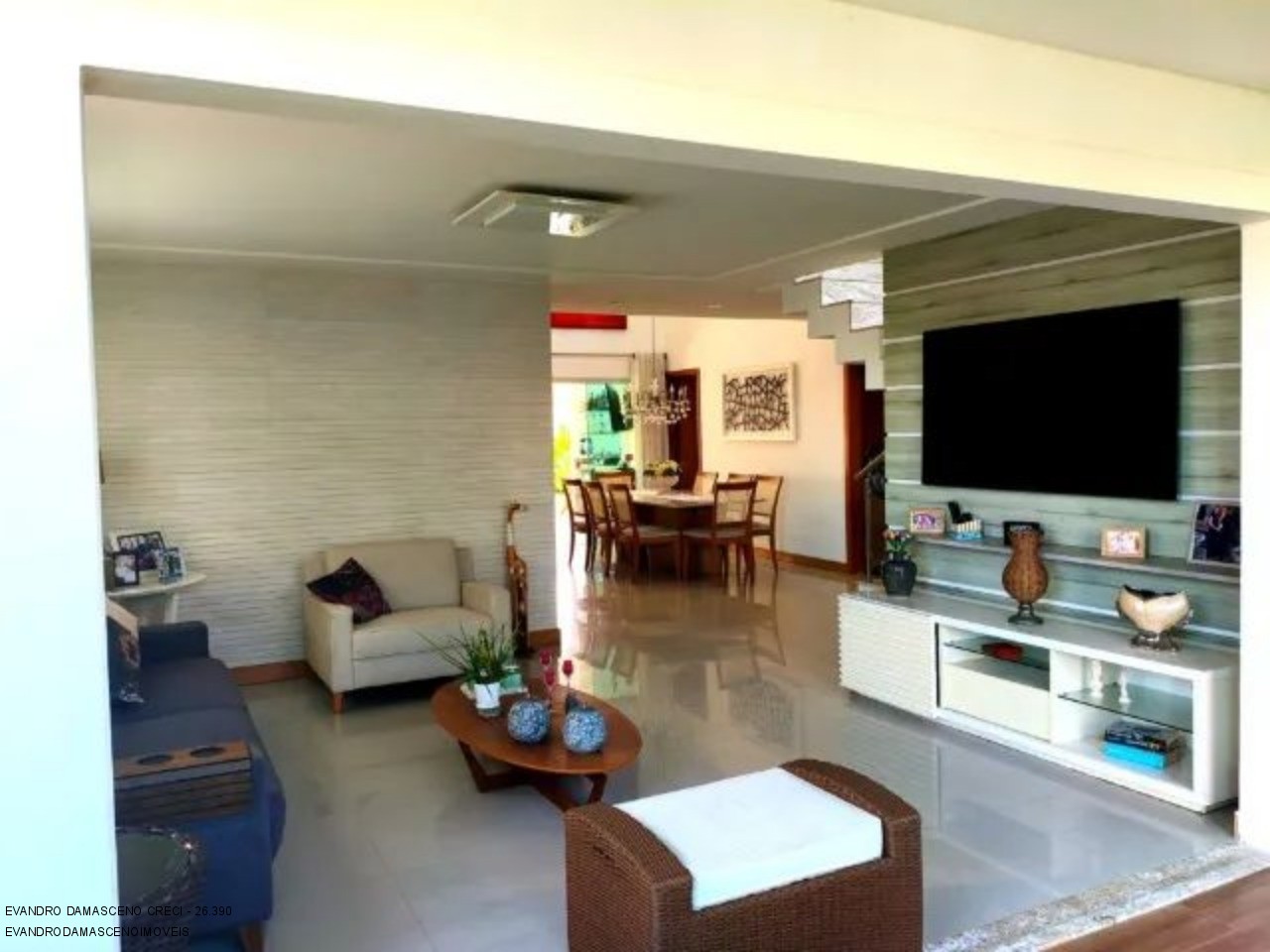 Casa, 4 quartos, 270 m² - Foto 2