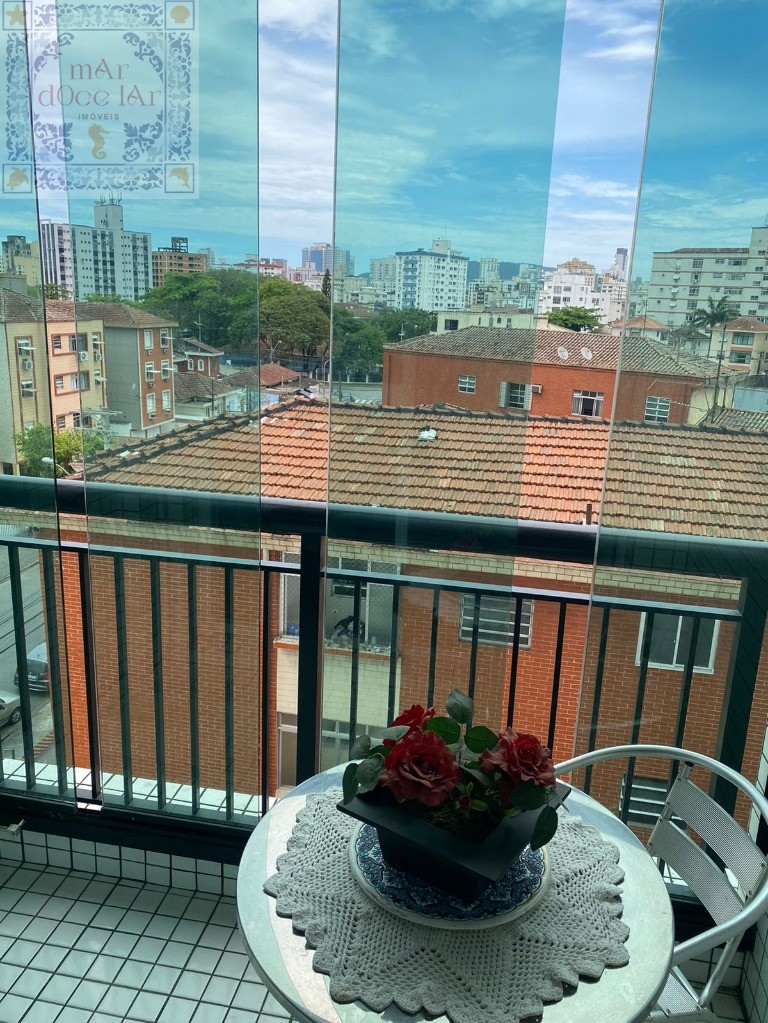 Venda ou Aluguel Apartamento Santos SP  - mAr dOce lAr com varanda na sala e sacada nos quartos, todos com vista livre, localizado quase no Embaré.