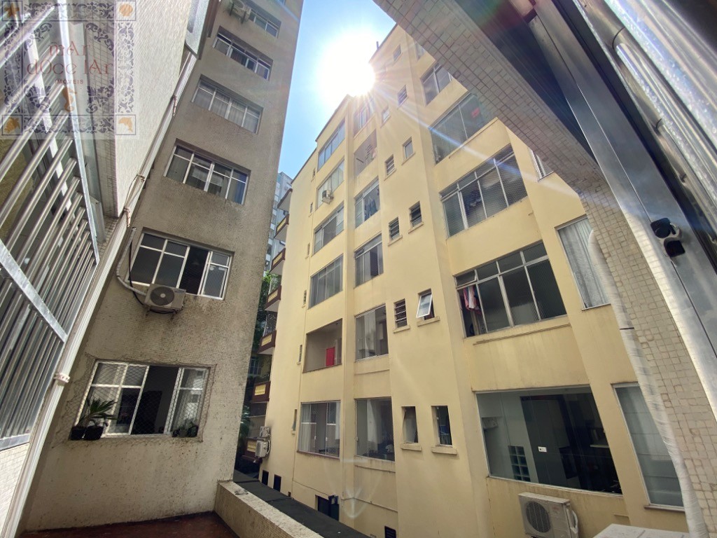 Apartamento à venda com 1 quarto, 43m² - Foto 12