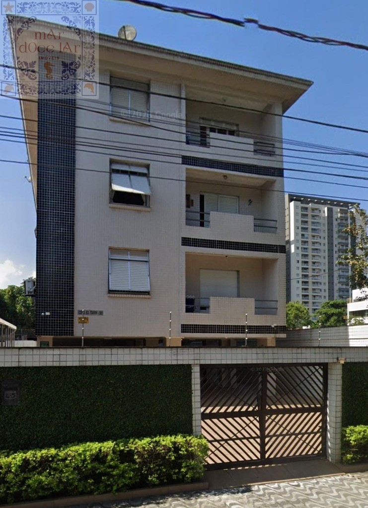 Apartamento amplo com 3 dormitórios todo reformado, no bairro Vila Mathias, Santos-SP