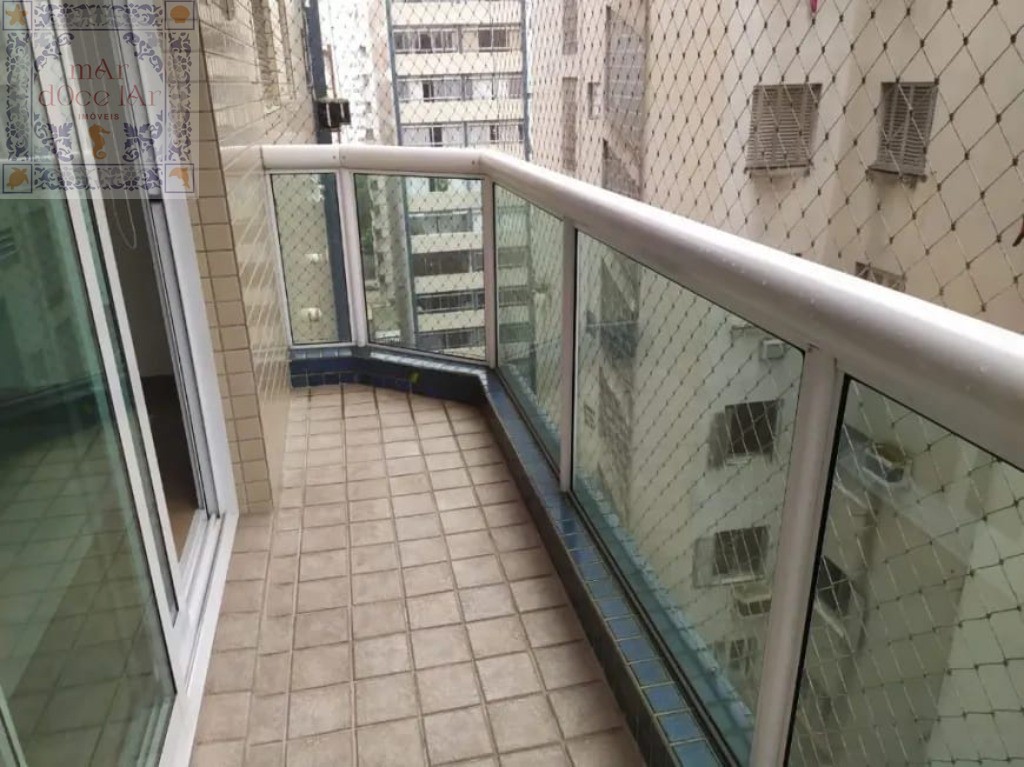 Lindo apartamento com 3 dorms, na quadra da praia, Embaré - Santos - SP