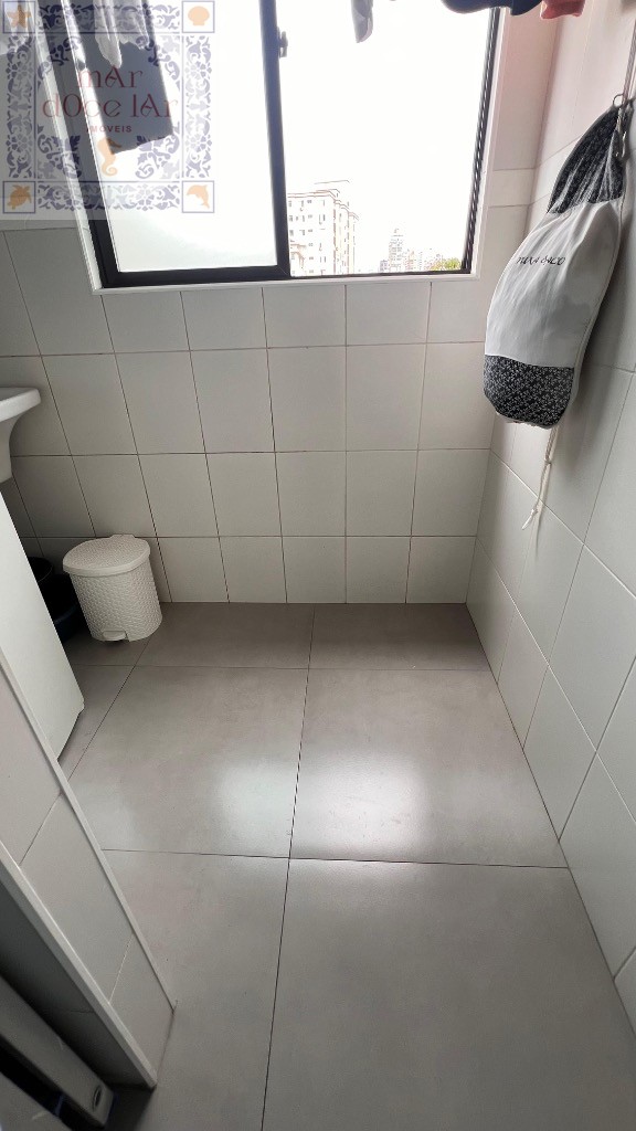 Apartamento à venda com 2 quartos, 60m² - Foto 18