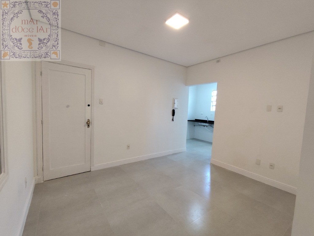 Apartamento à venda com 2 quartos, 62m² - Foto 1