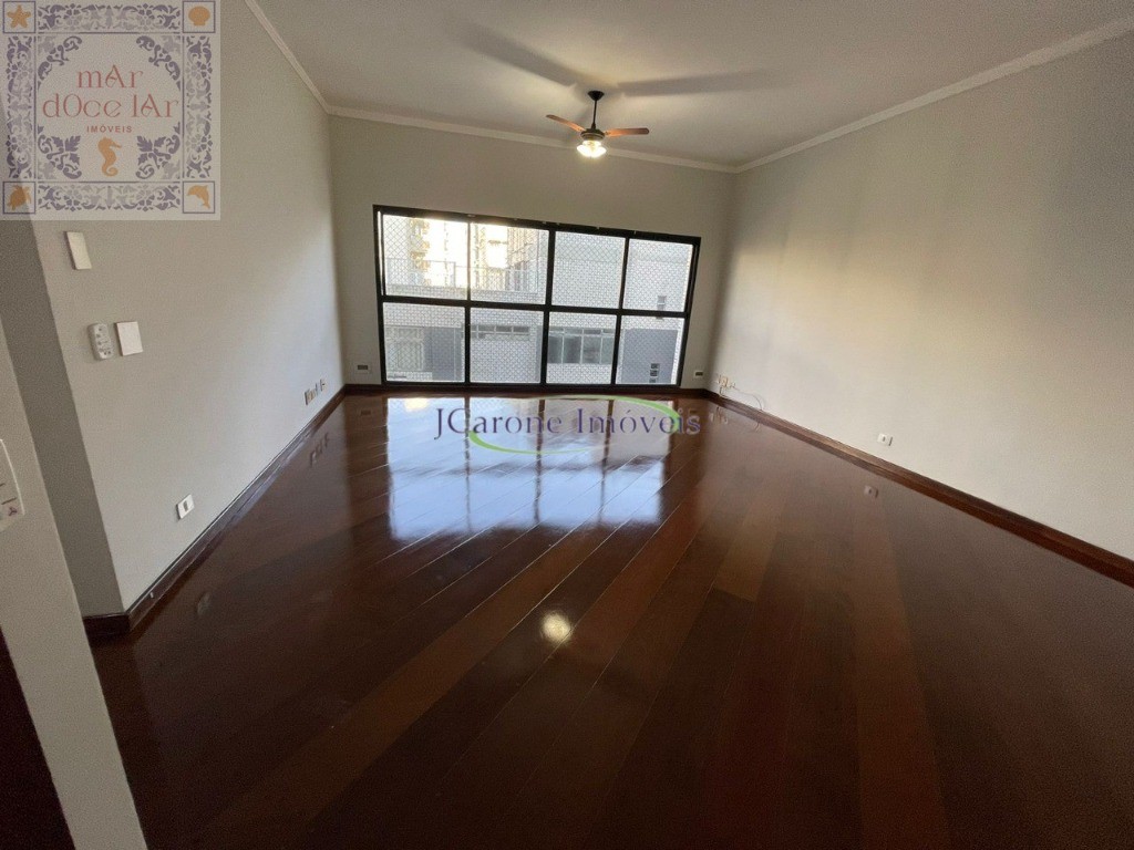 Apartamento à venda com 3 quartos, 150m² - Foto 2