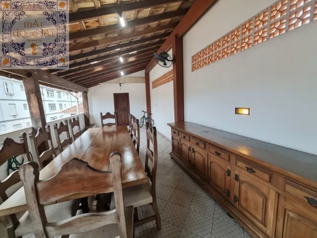 Venda Casa Santos SP - mAr dOce lAr sobreposta alta, com 4 dormitórios, terraço com churrasqueira, na Aparecida!