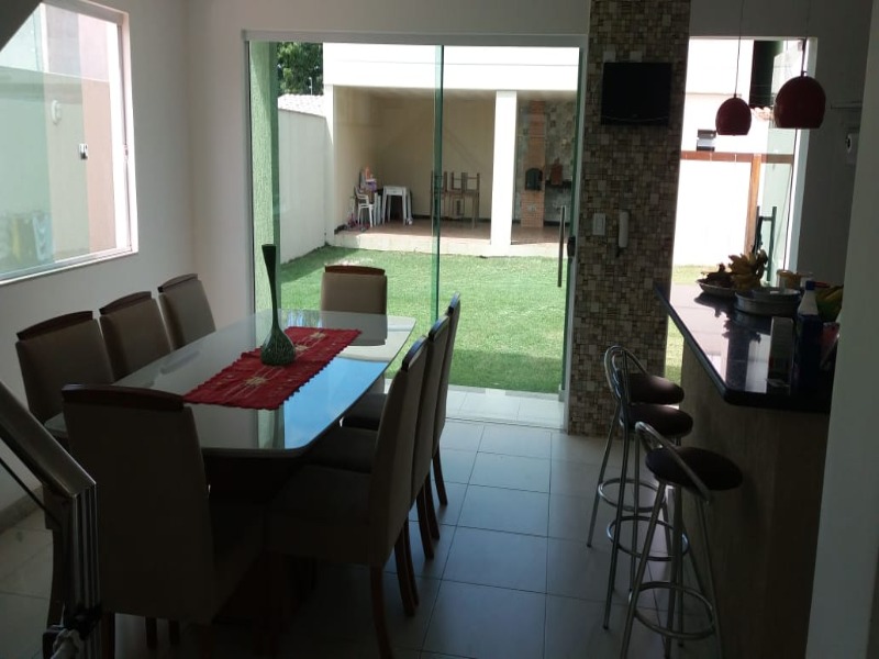 Casa à venda com 3 quartos, 205m² - Foto 13