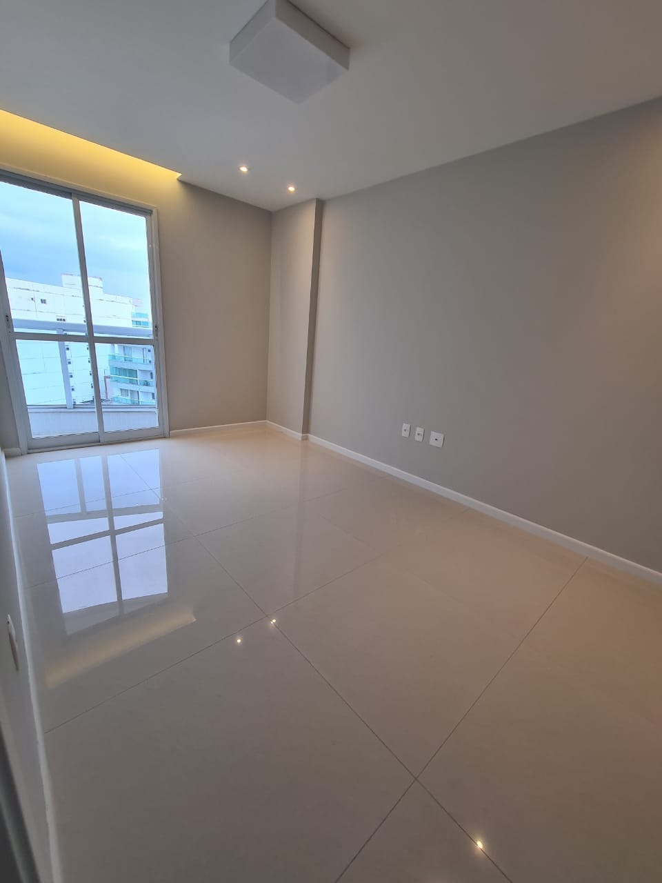 Apartamento à venda com 3 quartos, 120m² - Foto 19