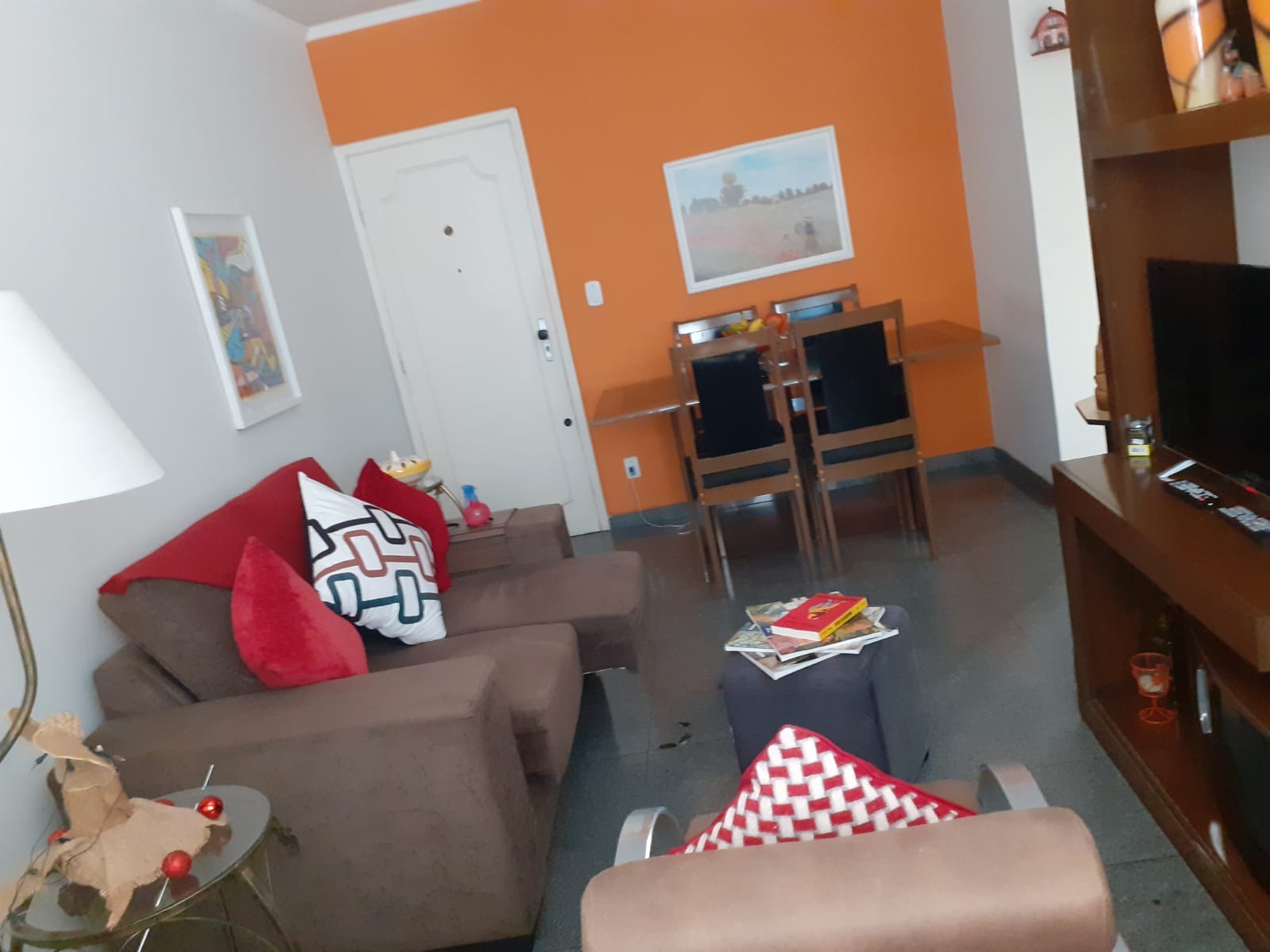 Apartamento à venda com 2 quartos, 85m² - Foto 1