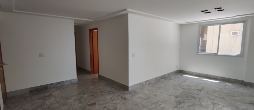 Apartamento à venda com 4 quartos, 140m² - Foto 4